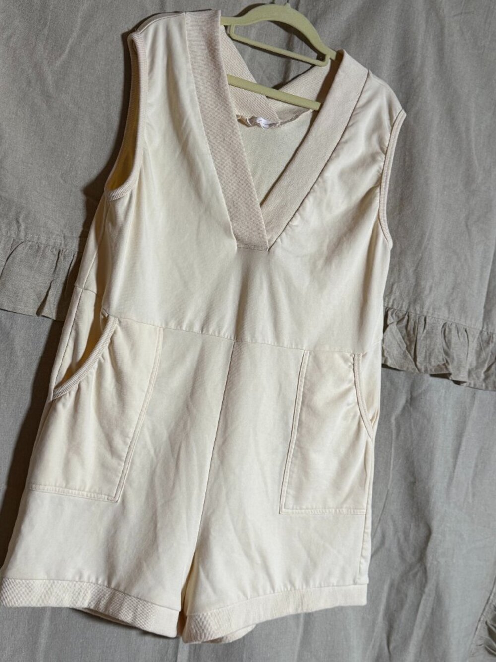 Like New Boutique "Ces femme" Year-Round Romper (L)